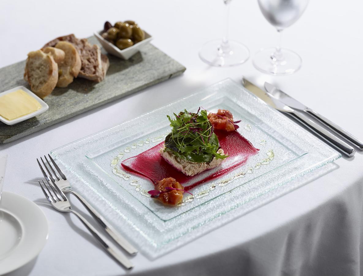 Warwick Conferences - Radcliffe Hotel Tile Hill Eksteriør billede