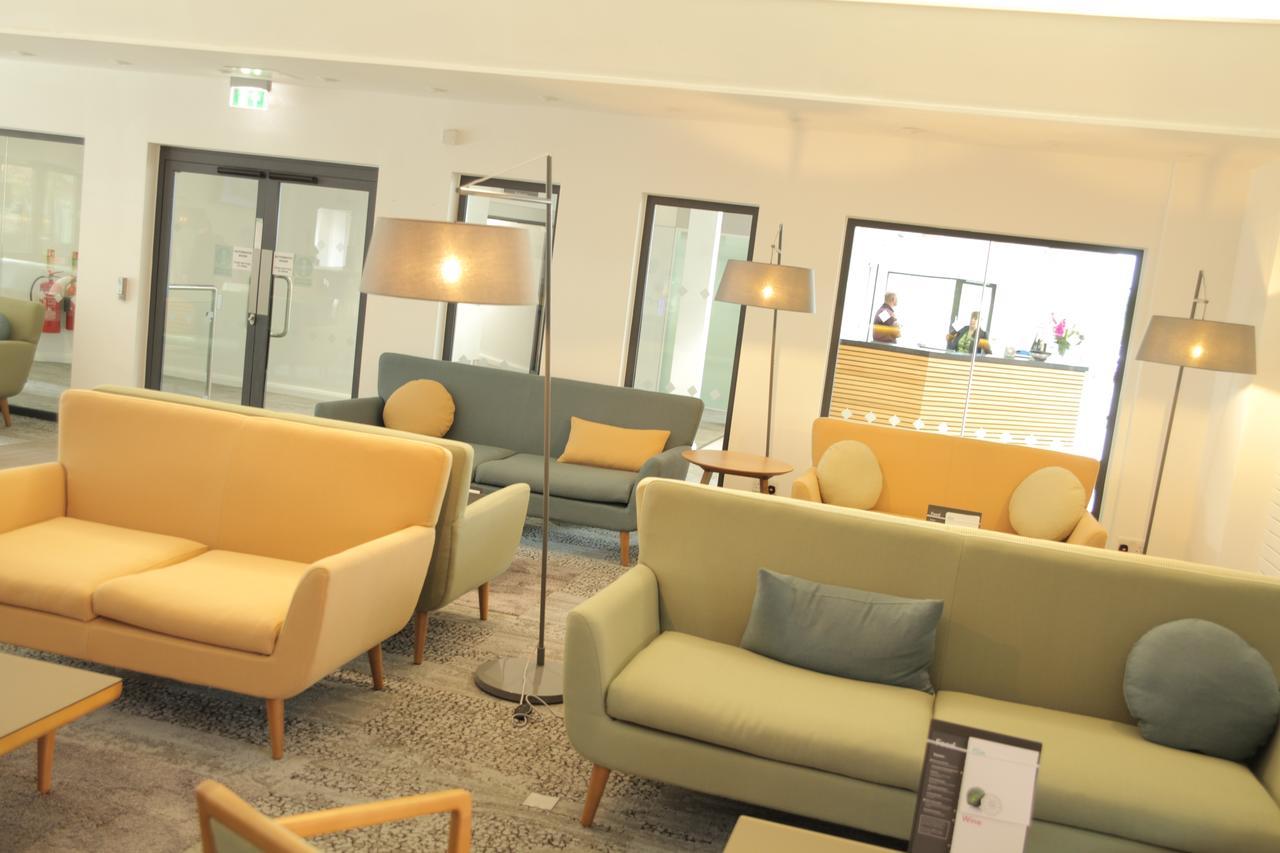 Warwick Conferences - Radcliffe Hotel Tile Hill Eksteriør billede