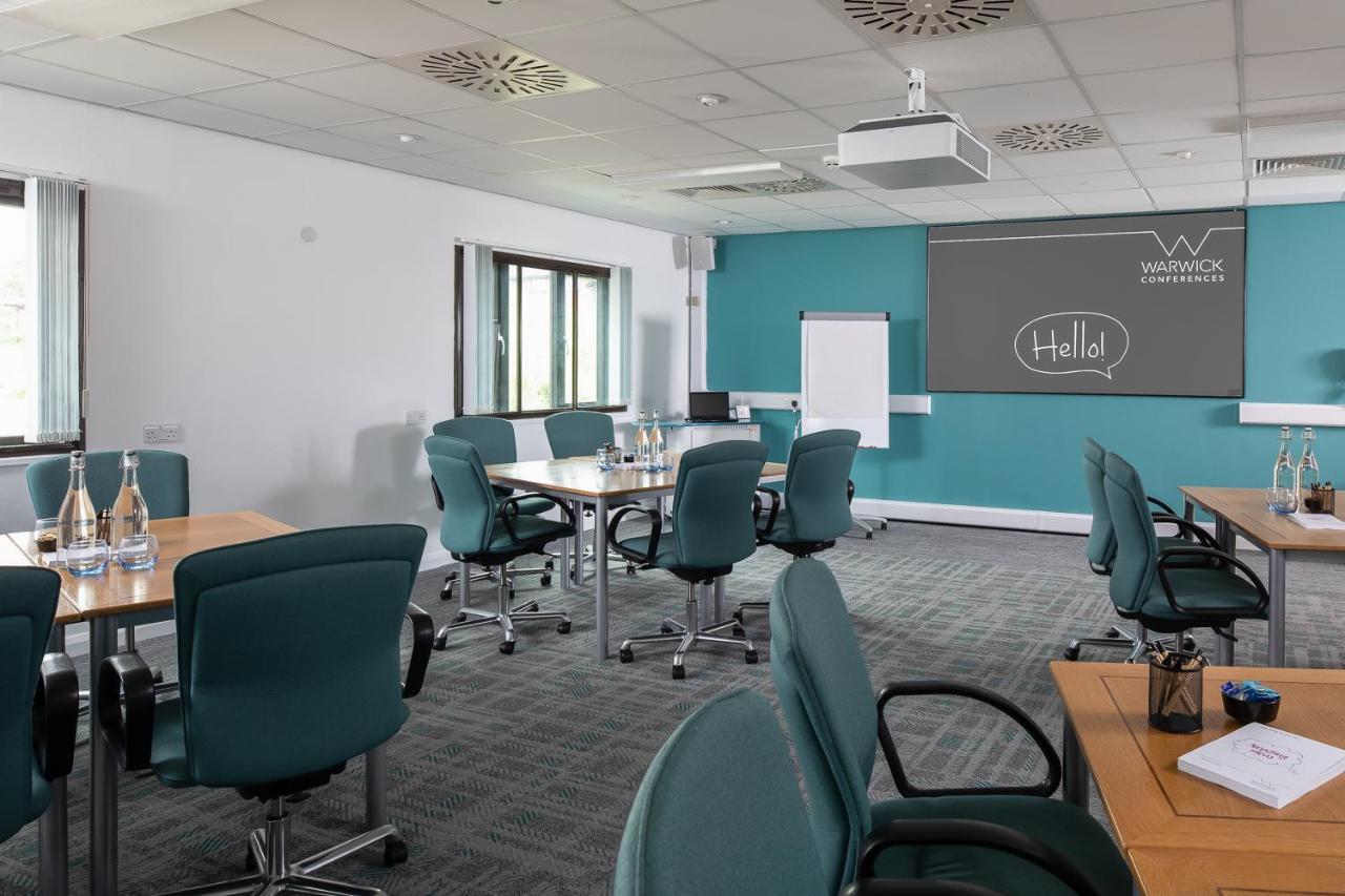 Warwick Conferences - Radcliffe Hotel Tile Hill Eksteriør billede